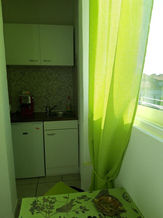 Rooms And Apartment Stambuk Split Luaran gambar