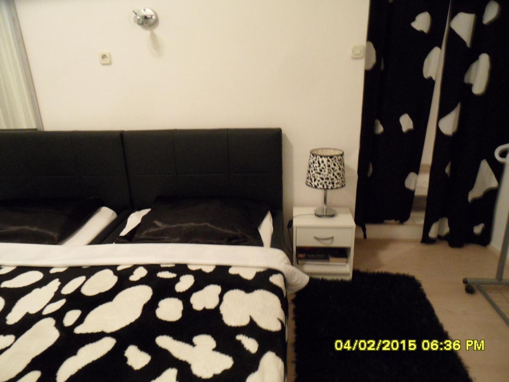 Rooms And Apartment Stambuk Split Bilik gambar