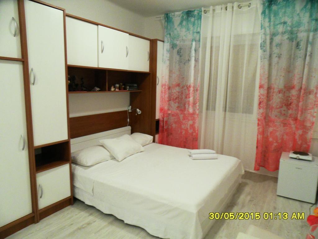 Rooms And Apartment Stambuk Split Luaran gambar