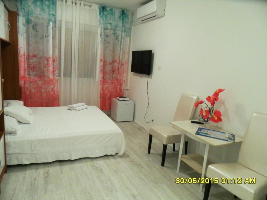Rooms And Apartment Stambuk Split Luaran gambar