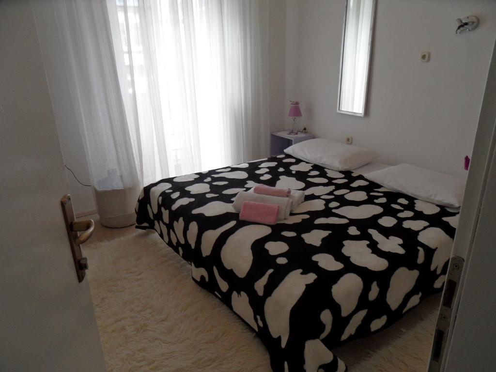 Rooms And Apartment Stambuk Split Bilik gambar