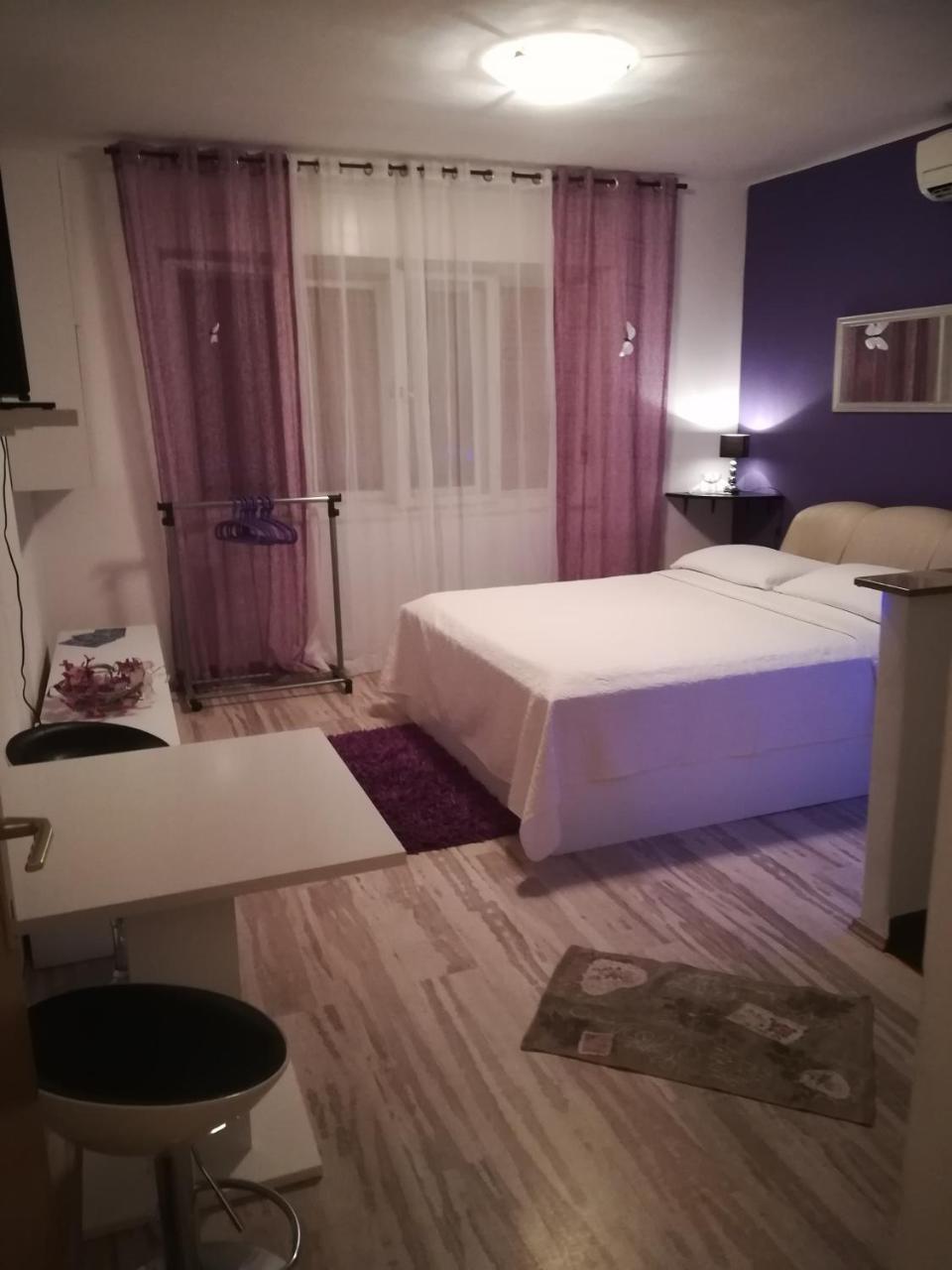 Rooms And Apartment Stambuk Split Luaran gambar