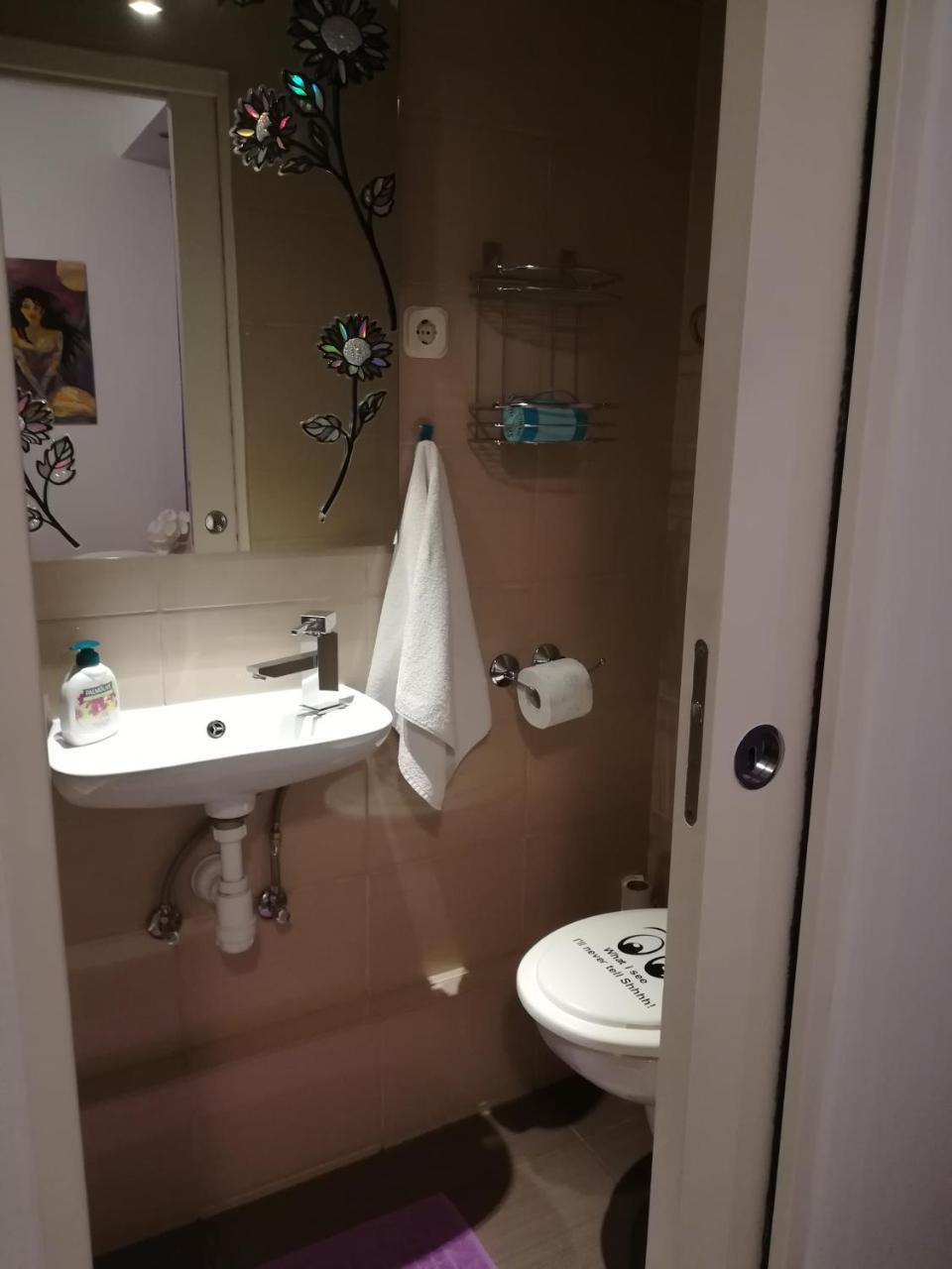 Rooms And Apartment Stambuk Split Luaran gambar