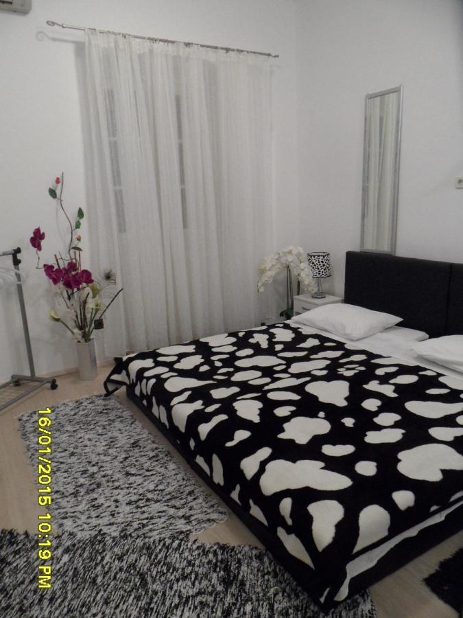 Rooms And Apartment Stambuk Split Bilik gambar